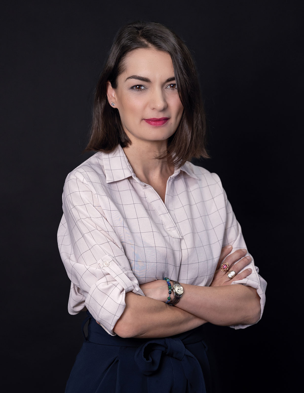 Ms. Victoria Leonidou